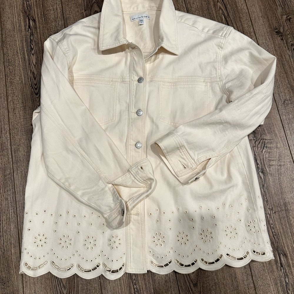 LOFT Cream Eyelit Denim Jacket Large